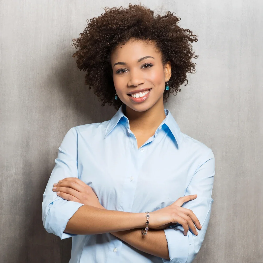 Sylibi – confident smiling woman